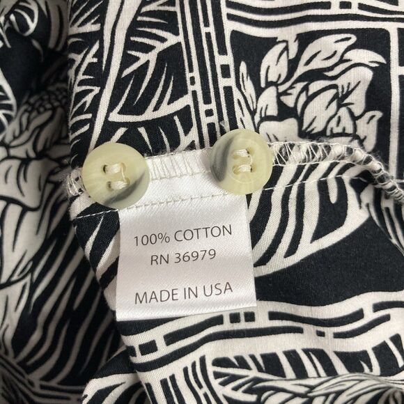 DejaVu Mens Shirt SZ M Hawaiian Short Sleeve Cotton Black White Floral Cotton - Picture 10 of 12